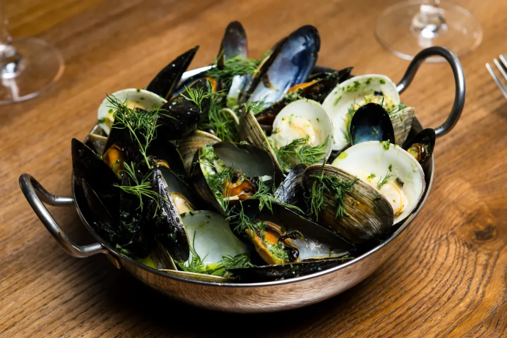 Caché bistro San Francisco delicious food michelin-starred mussels
